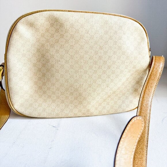 Vintage Paulo Gucci Light Beige Coated Canvas Leather Trim Crossbody Camera bag - Picture 8 of 16